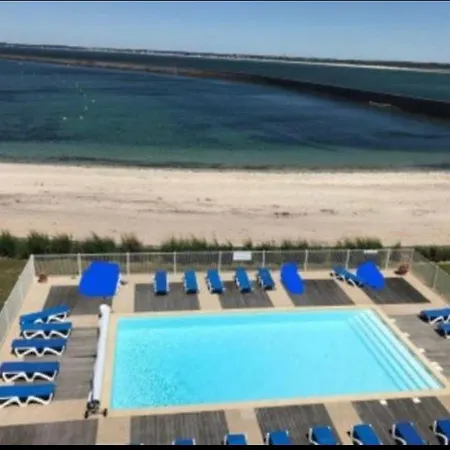 Fenêtre Sur L Océan, Duplex Dans Résidence De Standing Avec Piscine Et Vue Sur Le Croisic